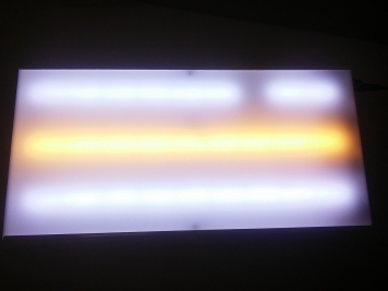 Фото Светодиодная лампа на присоске 12В LB-7 (3 полосы)